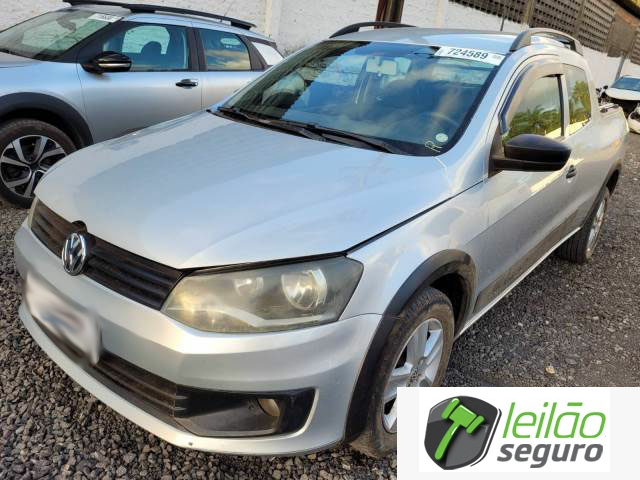 LOTE 033 - VOLKSWAGEN SAVEIRO CD TRENDLINE 1.6 MSI 2015