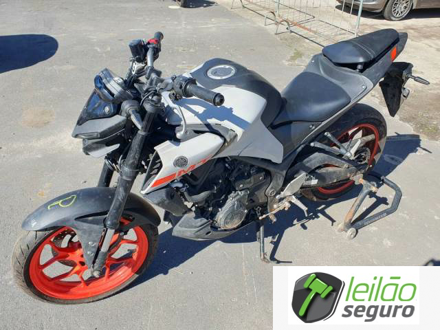 LOTE 017 - YAMAHA MT-03 321 ABS 2021