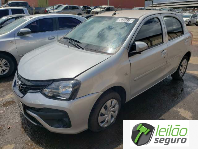 LOTE 004 - TOYOTA ETIOS X AT 1.3 16V DUAL VVT-I