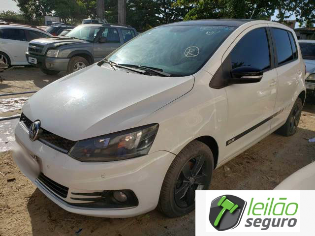 LOTE 029 - VOLKSWAGEN/FOX RUN 1.6 MSI 