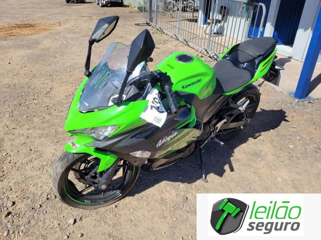 LOTE 020 - KAWASAKI NINJA 400 2019