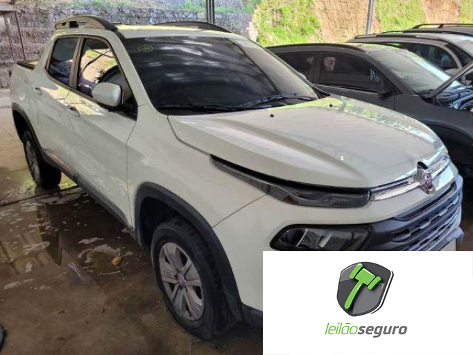 LOTE 025 FIAT TORO 2021